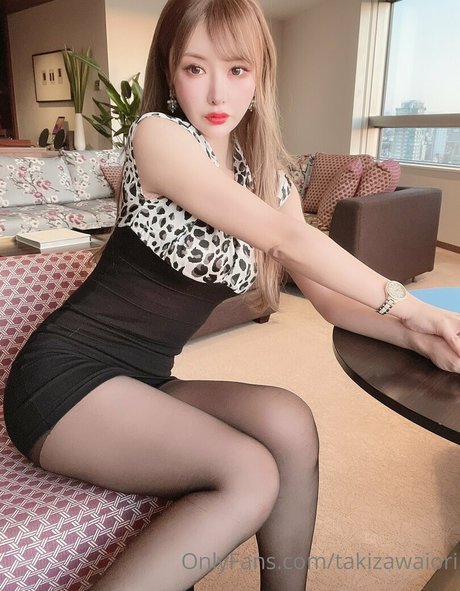 takizawaiori model nude photo