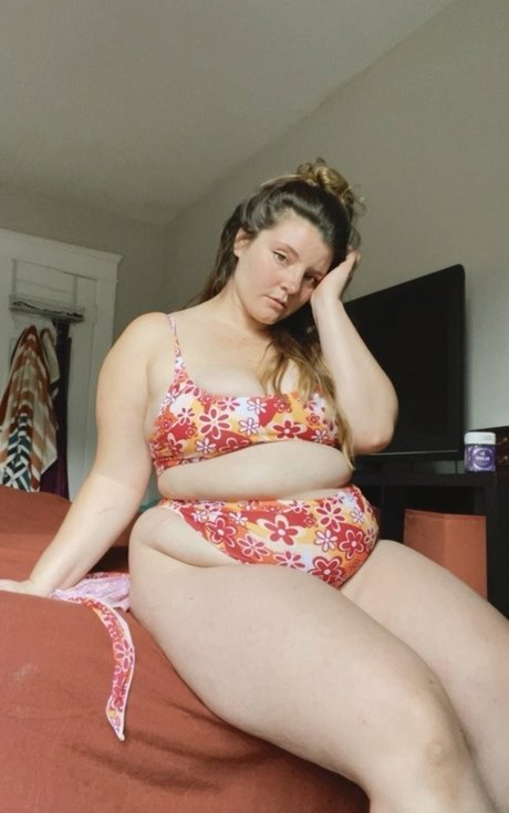 Sunnyhunnie model sexy images