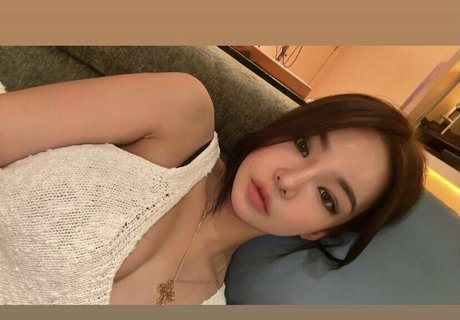 Jeee622 pornstar erotic pic