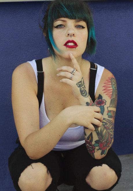 Camicristo model adult pictures