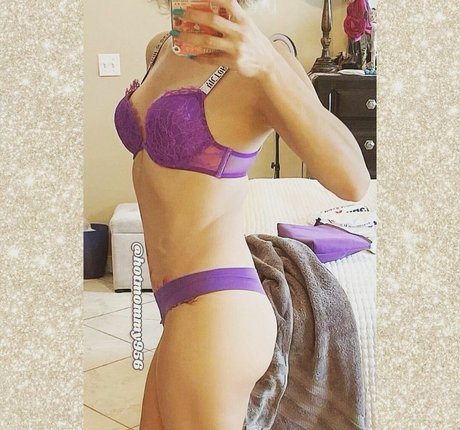 one onlyfans exclusive pictures