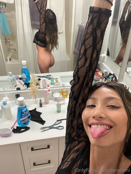 blonde shemale onlyfans art porn image