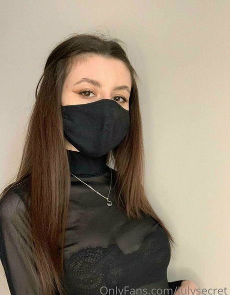 nickyxxlicky pretty actress pic