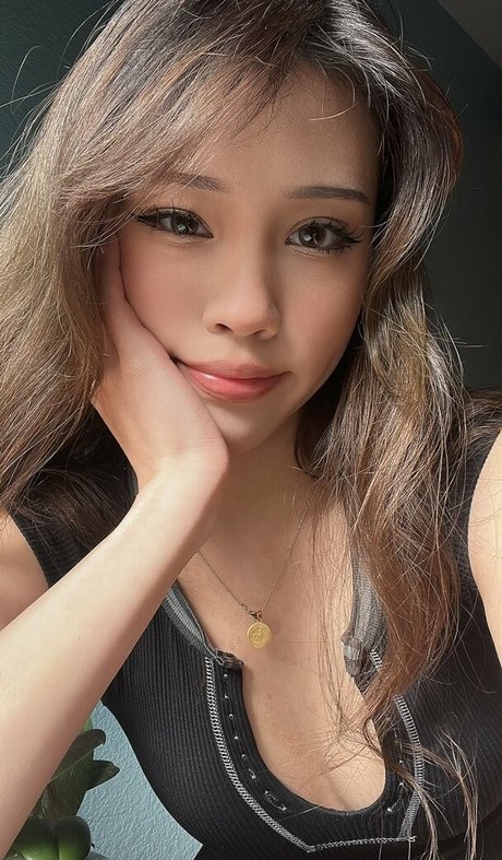 BasiilLeaf pornstar pretty archive