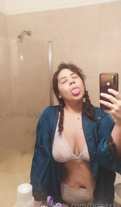 brinaxxx model erotic pic