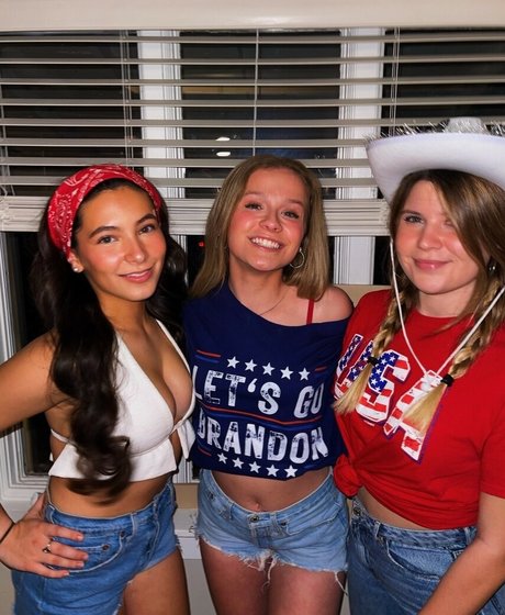 thick trans onlyfans hot nude gallery