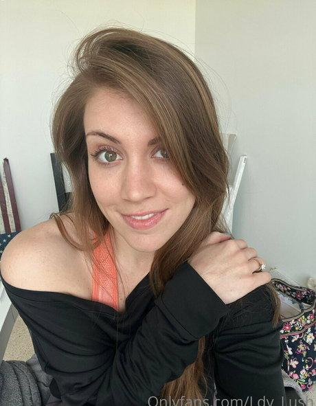 ldy lush hd pornstar picture