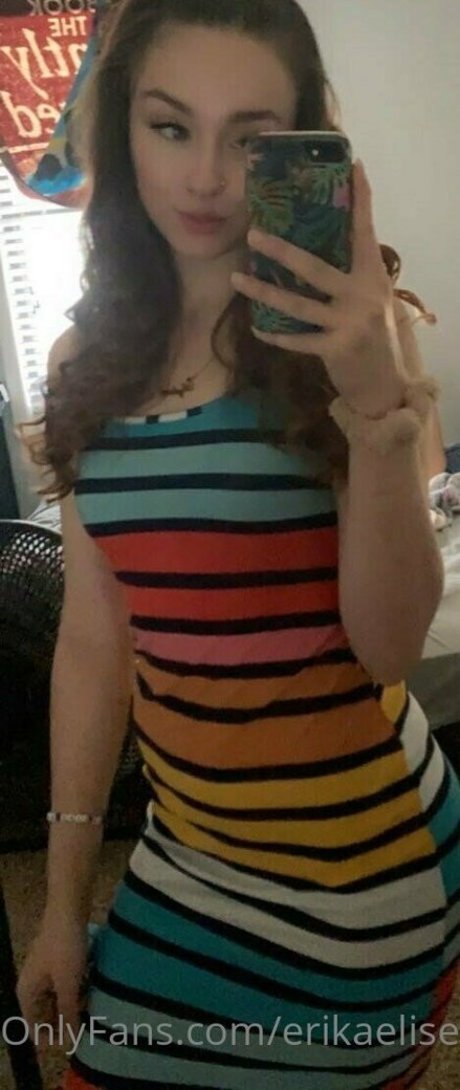 erikaeliseof model sexy picture