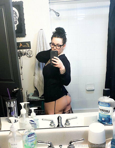 adellaaddams pornstar beautiful pictures