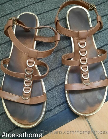 homefortoes porn model pictures