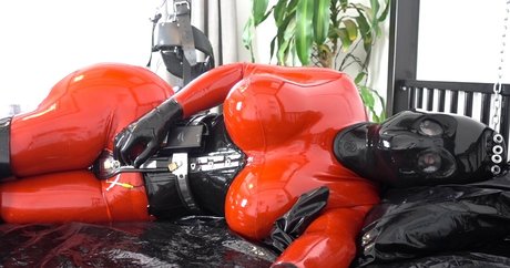 popular onlyfans beautiful naked pics