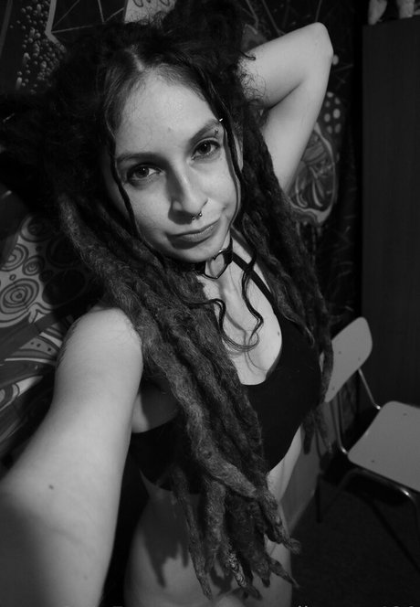 queenlioness420 star free archive