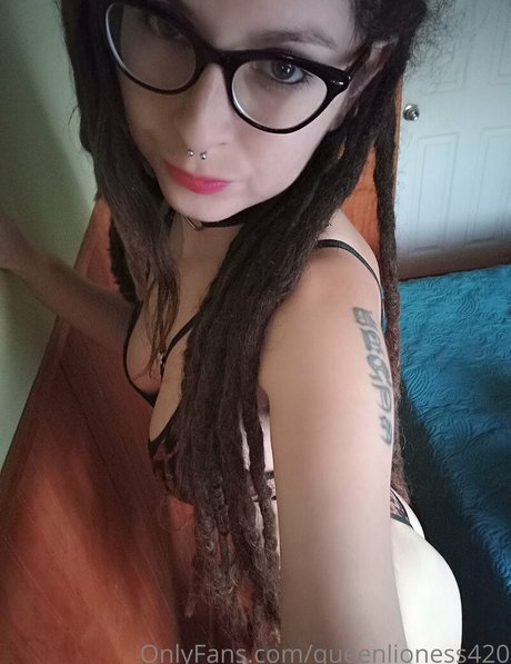 queenlioness420 star xxx gallery