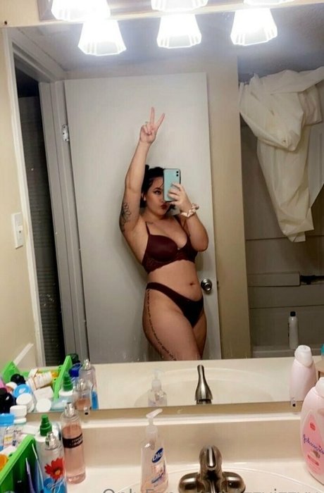 izzyizzyy model perfect images