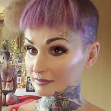 Hettiecakes free model pic