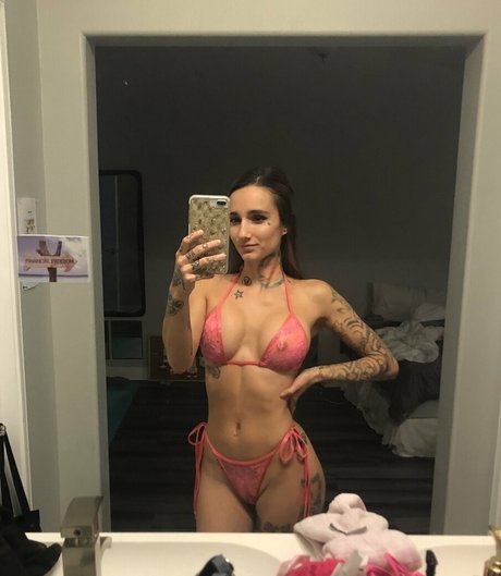 brinamberlee nudes star pics