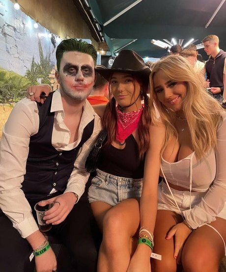 Gracie M pornstar nude galleries