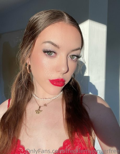 gingerfrecklesfree pornstar adult img