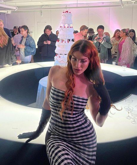 mouth onlyfans nude photo