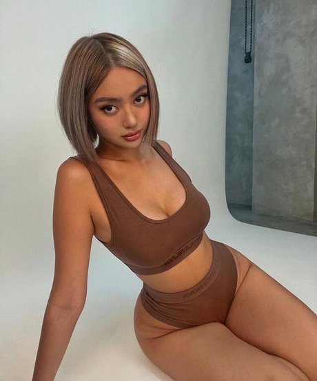 one onlyfans top images