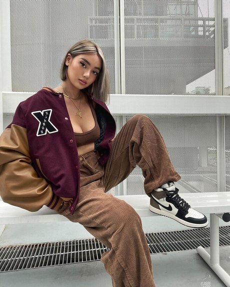 Nika Higashionna naked actress archive