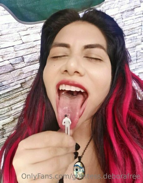 giantess deborafree free star archive