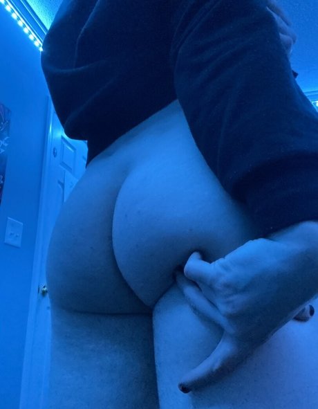 kwaranblood naked model pic