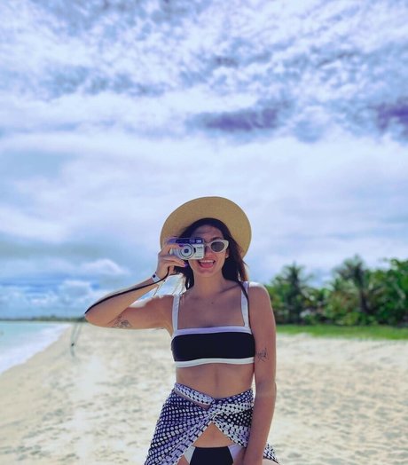 Mariana Nery adult model archive