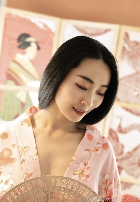 Iamchunjane naked pornstar photo