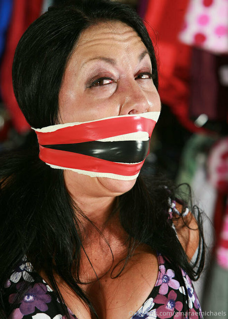 ginaraemichaels art star image