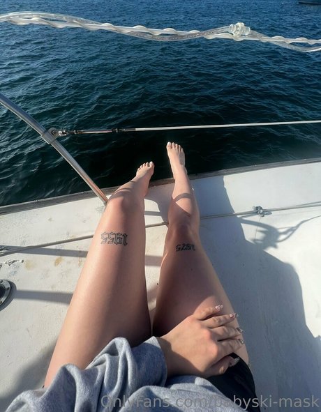 babyski mask sexy model pics