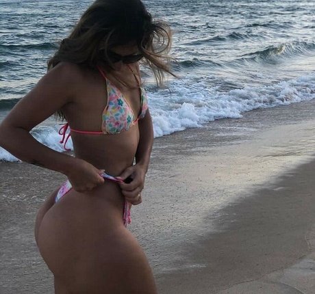 Dai Marinho model erotic photo