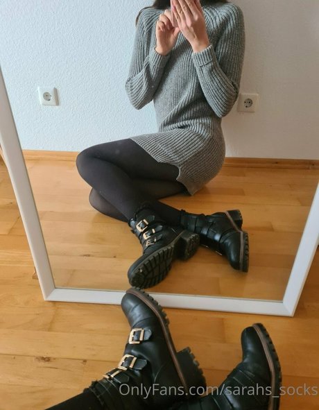 Sarahs fetish world xxx actress gallery