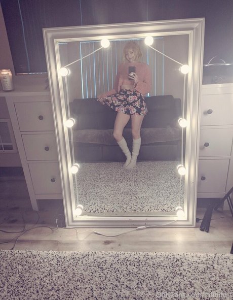 daxanais xxx star pictures