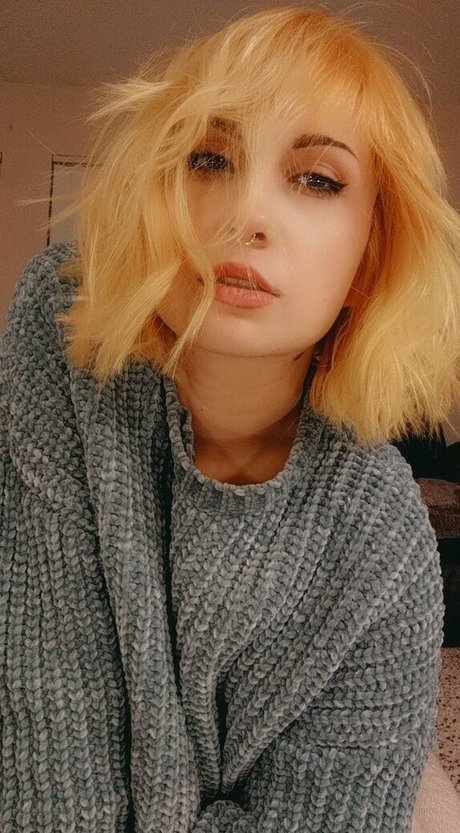 daxanais model free pics