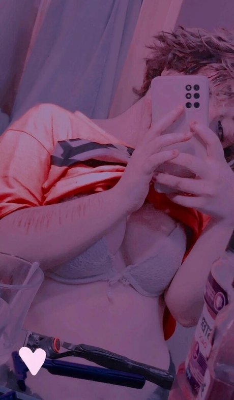 Xionkoroleva art model pic