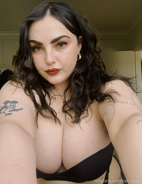 sab otuer pretty actress pictures