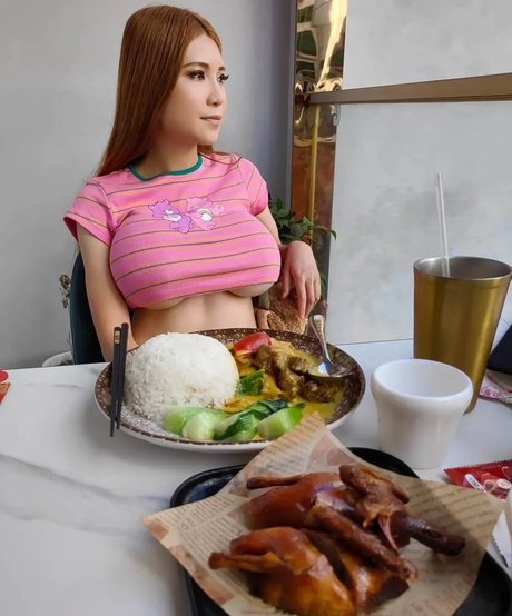 black onlyfans hot naked pic