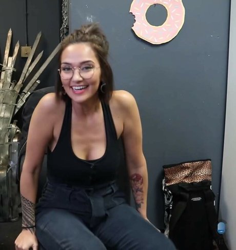 Geo Antoinette pornstar nude photo