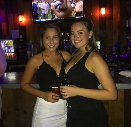 Olivia H art model archive