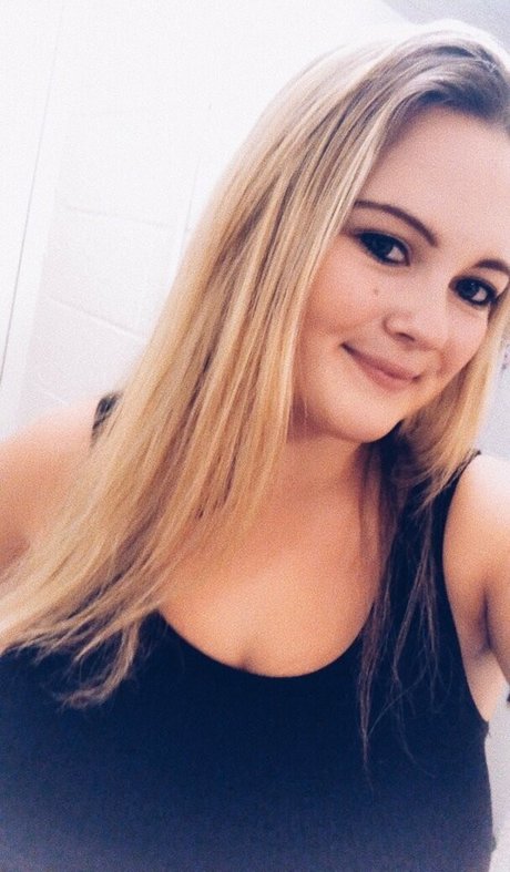 Olivia H perfect star photo