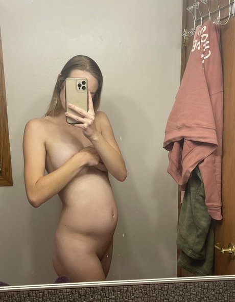 lizzysweetsofficial star images