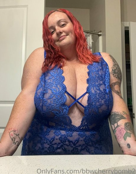 bbwcherrybomb2 pornstar photo