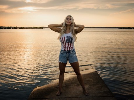 Katelyn Keplar sexy model photos