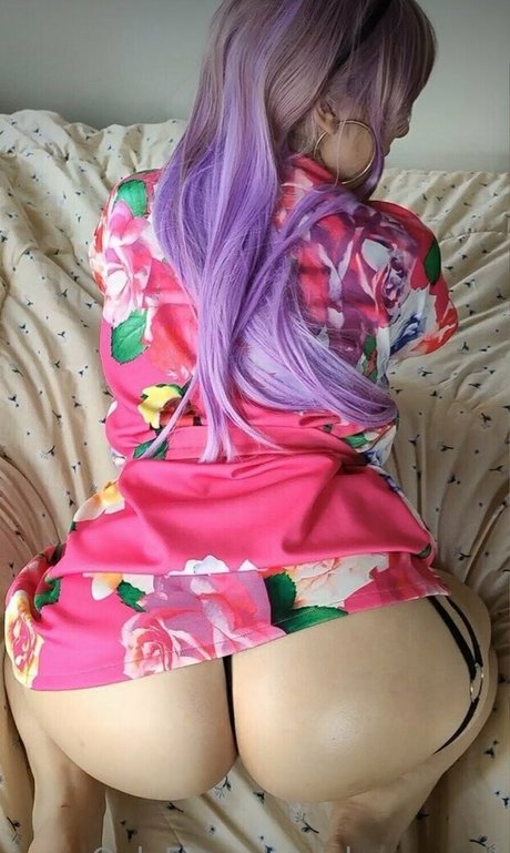 alessanova hot model pic