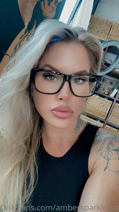 ambersparklclips pornstar sexy pictures