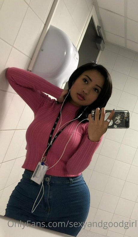 blonde college onlyfans free archive