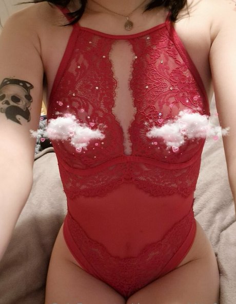 dumpsterkittyfree model beautiful image