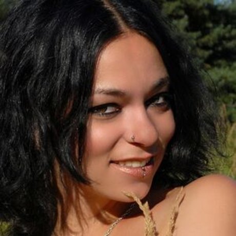 Alina Insania pornstar adult image