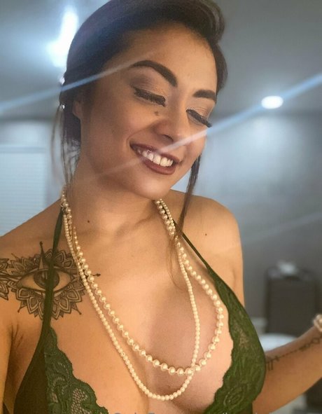 jessieismore pornstar perfect photo